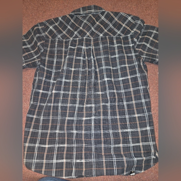 Van's XL Black And Orange Plaid Button Up 100% Cotton - Picture 9 of 9